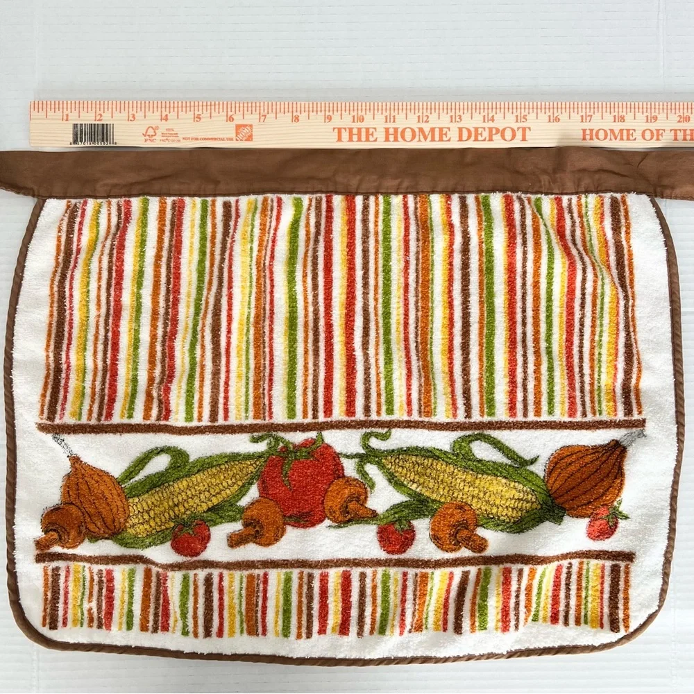 VTG 60’s 70’s Cottagecore Terry Cloth Half Apron Striped with Vegetable Design